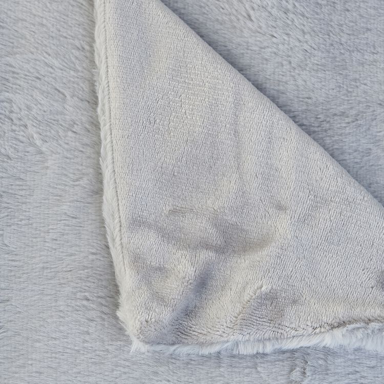 ACTUEL Plaid uni effet fausse fourrure 300gsm Grosses soldes ⌛ ACTUEL Plaid Uni Effet Fausse Fourrure 300gsm ???? -Jardin Privé Shop unnamed file 1546