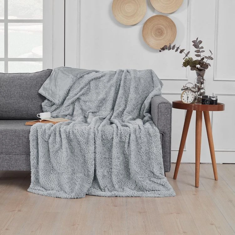 Promo ✨ Sensei Maison Plaid Chaud CHARME & DOUCEUR ✨ 3 Promo ✨ Sensei Maison Plaid Chaud CHARME & DOUCEUR ✨