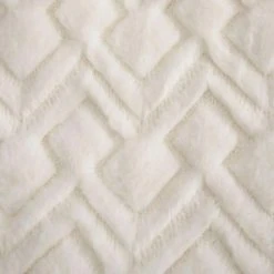 Acheter ✔️ Plaid Imitation Fourrure Mara 120x160cm Blanc 🧨 7 Acheter ✔️ Plaid Imitation Fourrure Mara 120x160cm Blanc 🧨 -Jardin Privé Shop unnamed file 2208