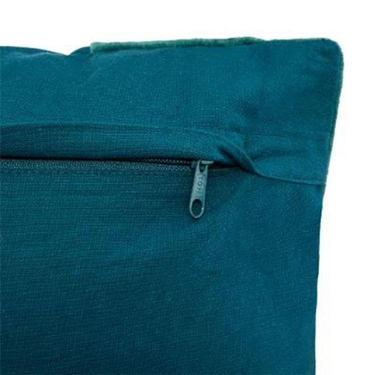 Top 10 🤩 Coussin Déco En Velours Patch 40x40cm Bleu ✔️ 5 Top 10 🤩 Coussin Déco En Velours Patch 40x40cm Bleu ✔️ – Image 3
