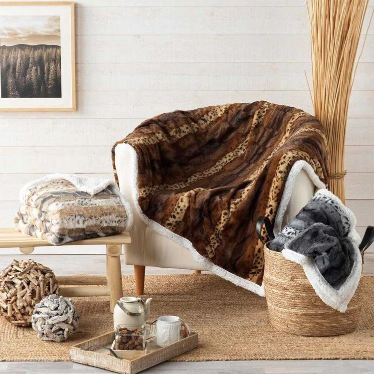 Tout neuf ⭐ Paris Prix Plaid Imitation Fourrure Grizzly 125x150cm Chocolat 😀 5 Tout neuf ⭐ Paris Prix Plaid Imitation Fourrure Grizzly 125x150cm Chocolat 😀 – Image 3