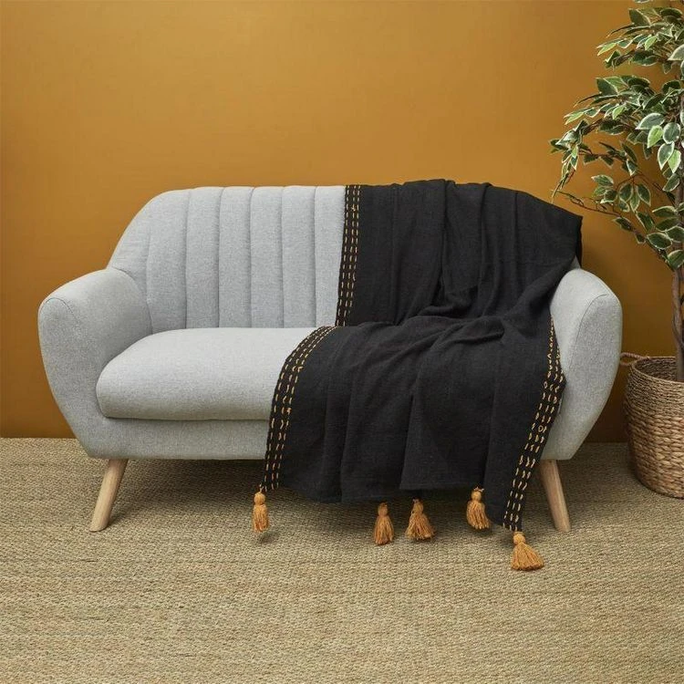 Meilleure affaire 🎉 Paris Prix Jeté De Canapé Coton Pompons 130x150cm Noir 👏 5 Meilleure affaire 🎉 Paris Prix Jeté De Canapé Coton Pompons 130x150cm Noir 👏 – Image 3